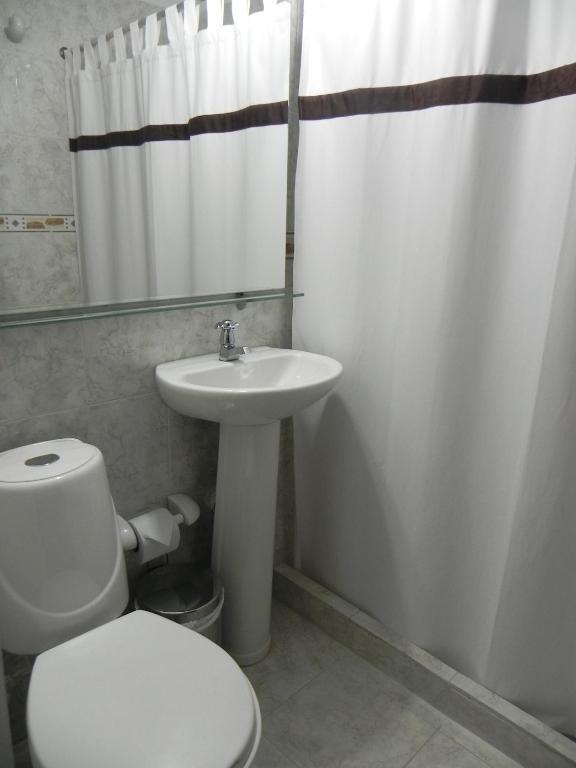 Hostal Tamarindo Inn Medellín Zimmer foto